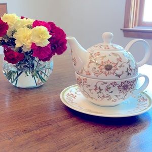 3piece teapot set - teapot, cup and saucer